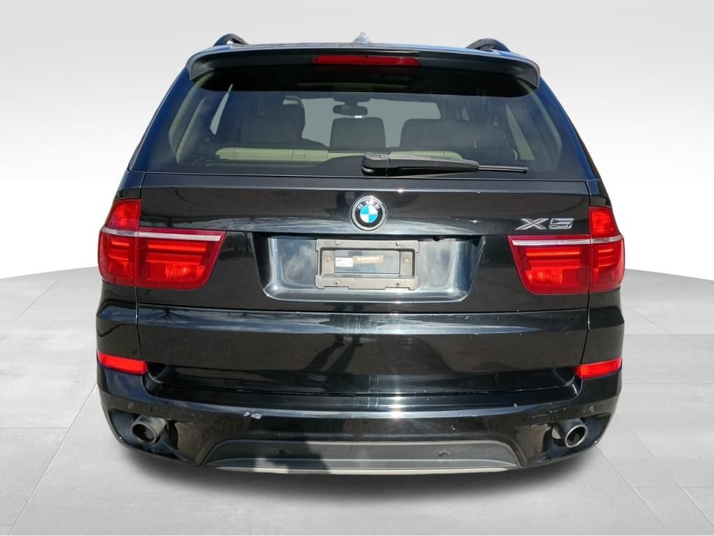 Used 2012 BMW X5 xDrive35i image 4