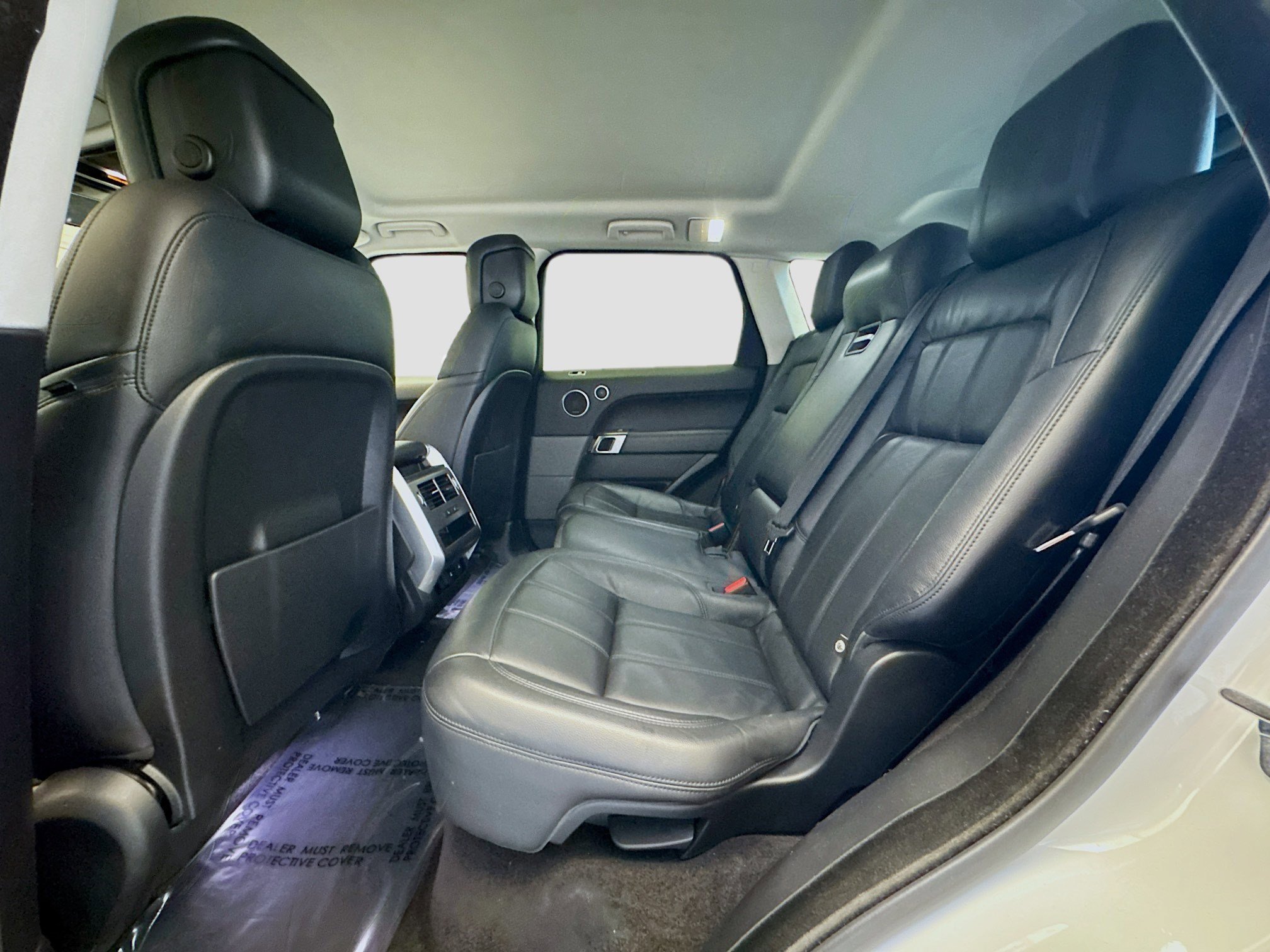 Used 2021 Land Rover Range Rover Sport SE image 15