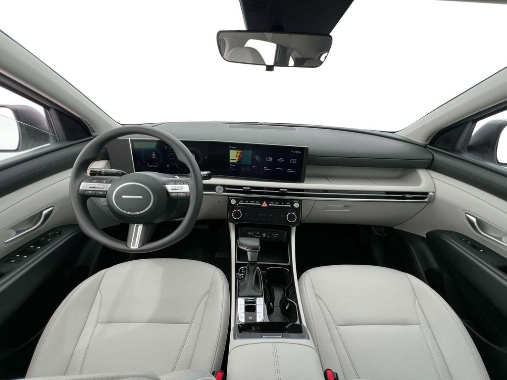 New 2025 Hyundai Tucson SEL image 13