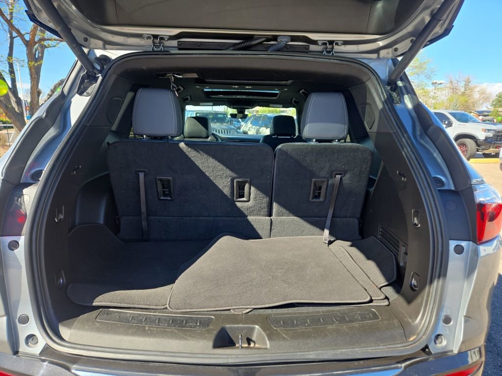 Used 2023 Buick Enclave Premium w/ Experience Buick Package image 21