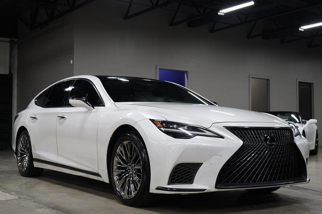 Used 2022 Lexus LS 500 w/ Interior Upgrade Package RWD image 7