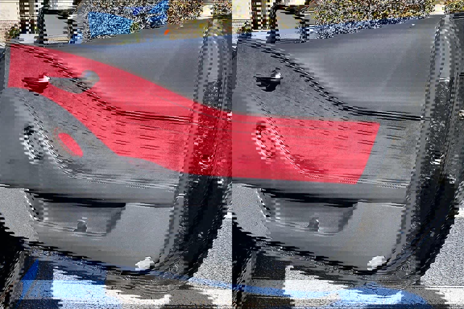 Used 2018 Lexus LC 500 Coupe w/ Sport Package image 21