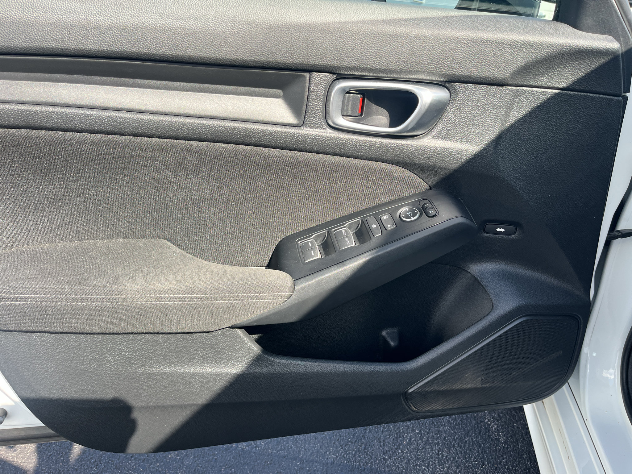 Used 2023 Honda Civic Sport image 17