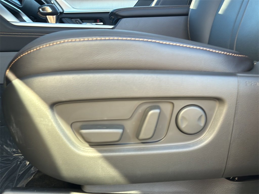 New 2026 MAZDA CX-90 Plug-In Hybrid w/ Preferred image 14