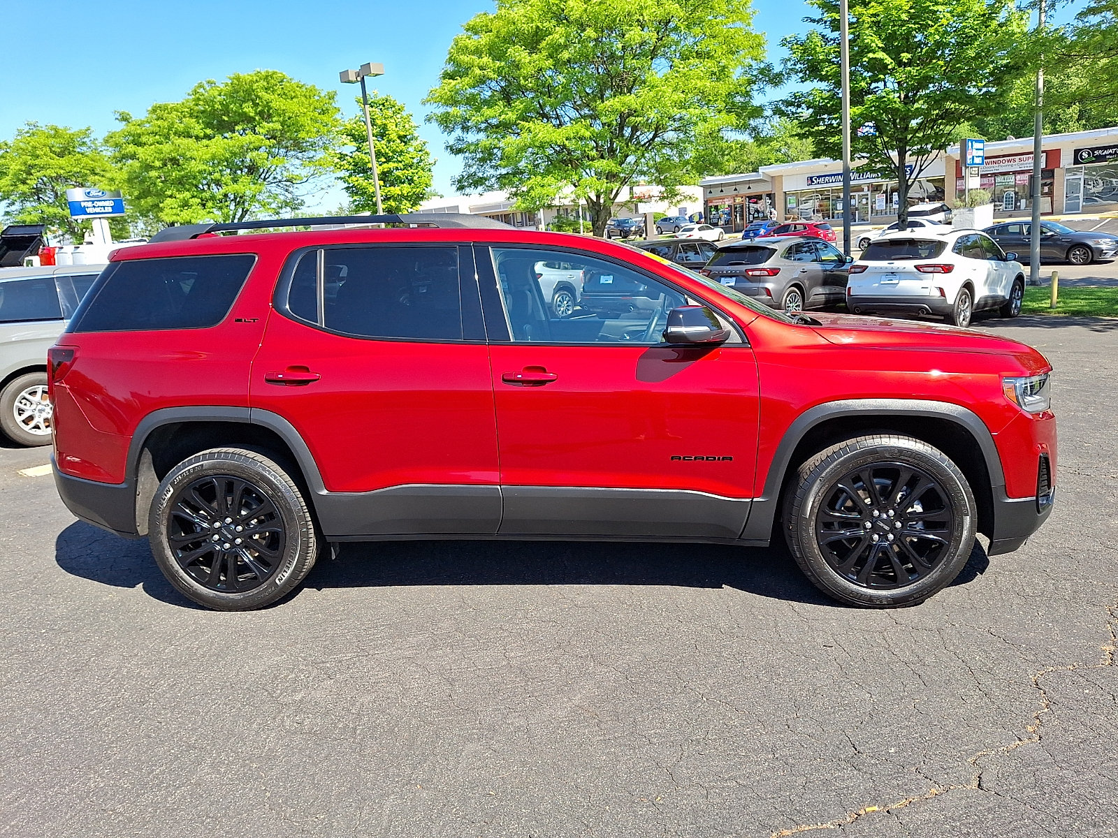 Used 2023 GMC Acadia SLT w/ Elevation Edition AWD/4WD image 7