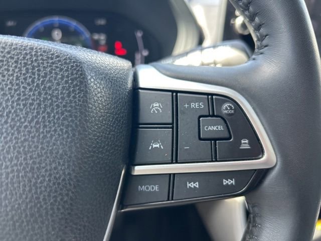 Used 2024 Toyota Grand Highlander XLE image 33