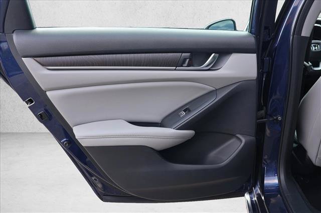 Used 2018 Honda Accord EX-L image 21
