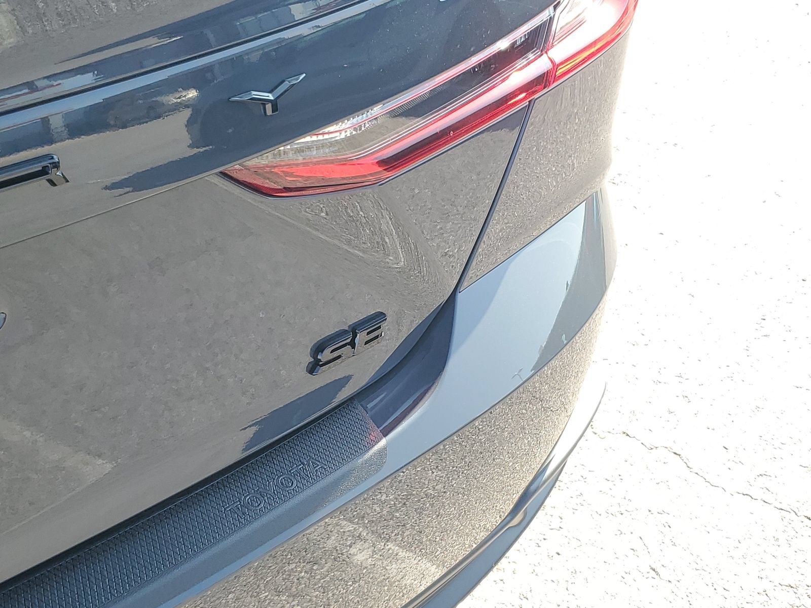 New 2026 Toyota Camry SE w/ Convenience Package FWD image 8