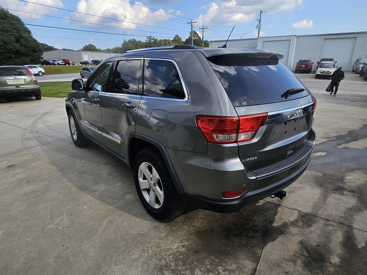 Used 2013 Jeep Grand Cherokee Laredo image 5