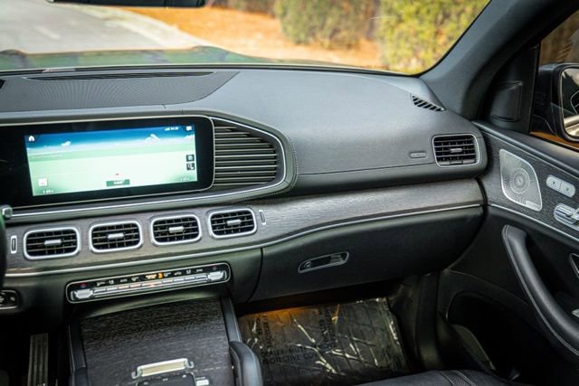 Used 2022 Mercedes-Benz GLS 450 4MATIC image 35