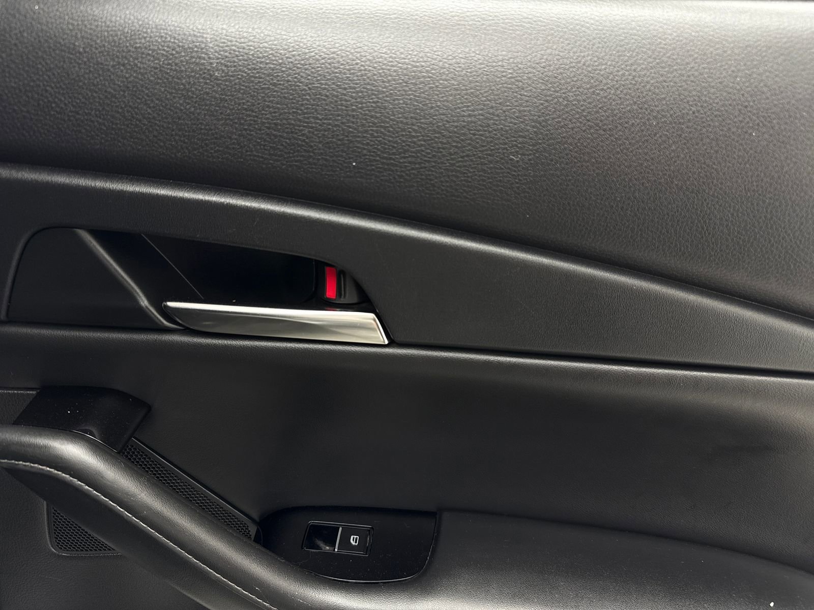 Used 2021 MAZDA CX-30 FWD 2.5 S w/ Preferred Package image 43