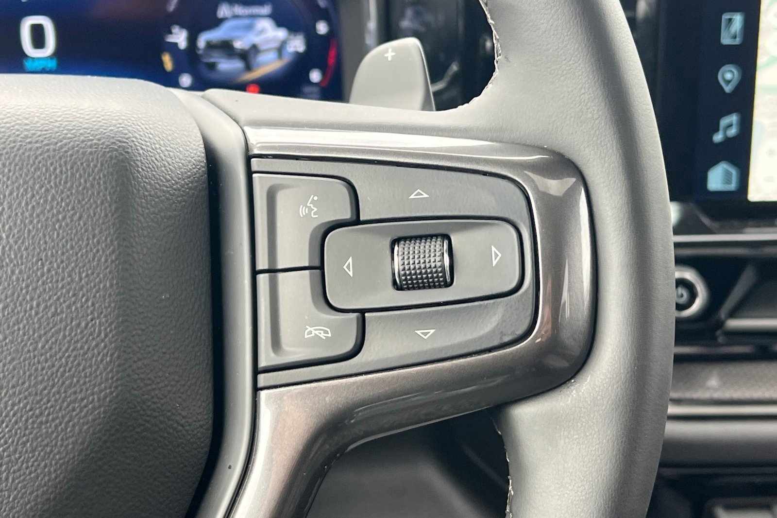 Certified 2025 Chevrolet Silverado 1500 ZR2 w/ Technology Package image 38