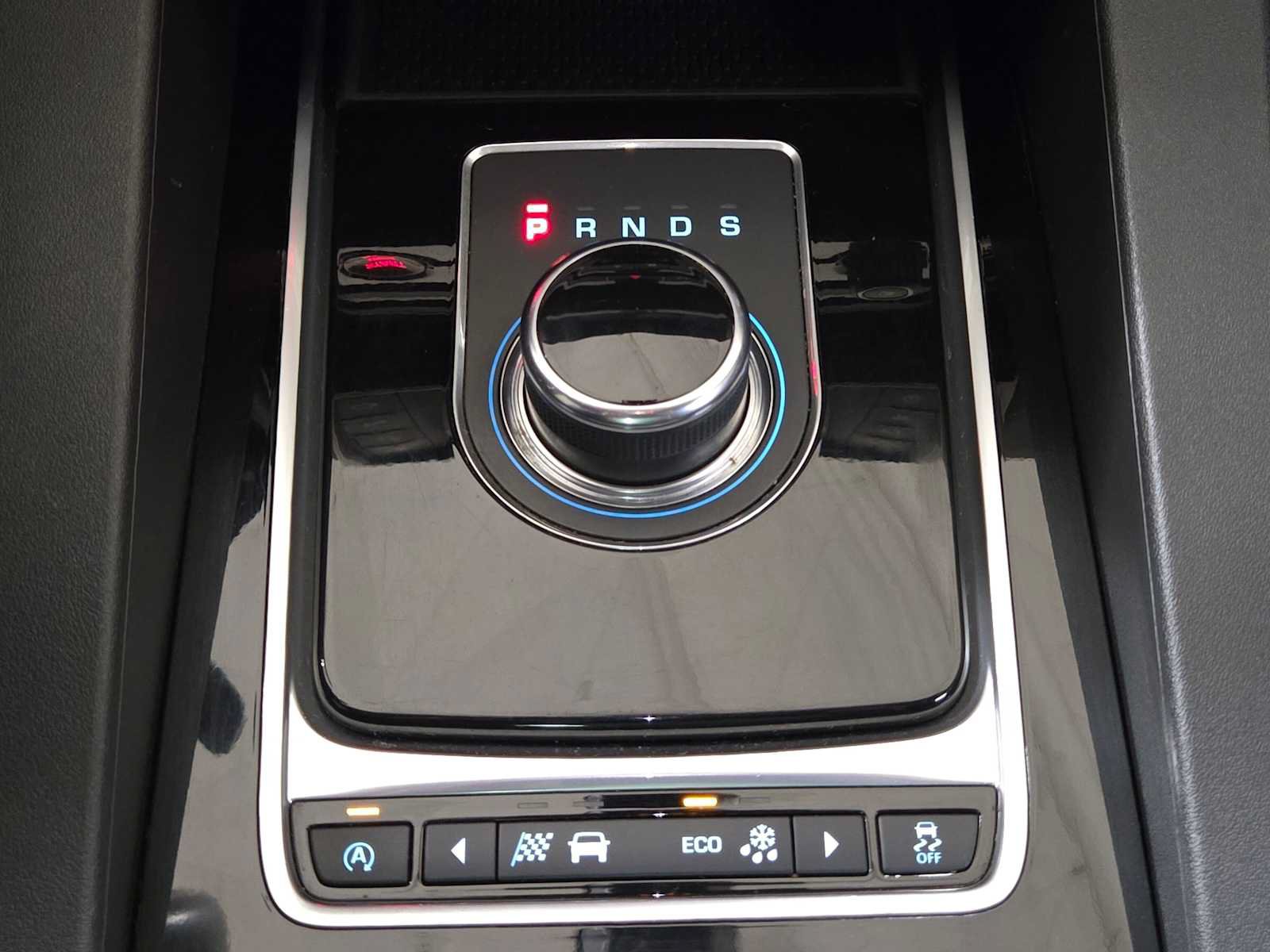 Used 2017 Jaguar F-PACE Prestige AWD/4WD image 32