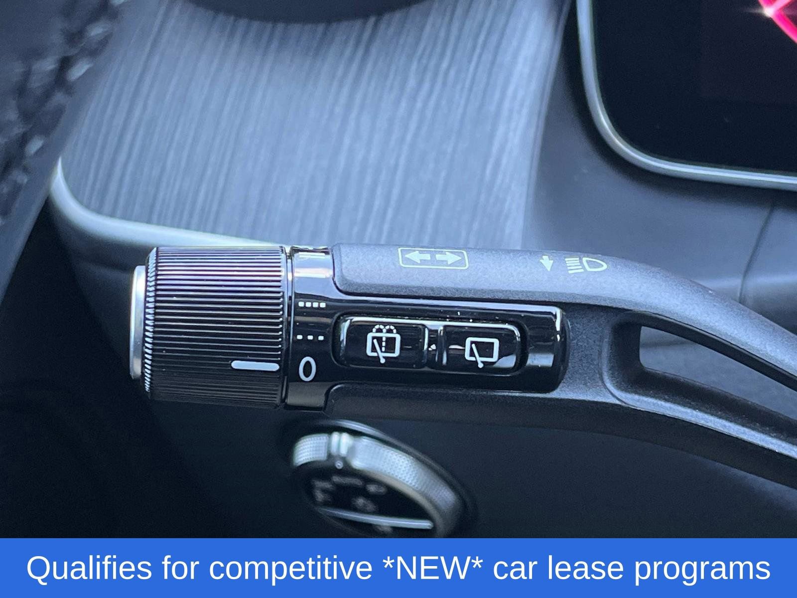 Certified 2025 Mercedes-Benz GLC 300 image 31