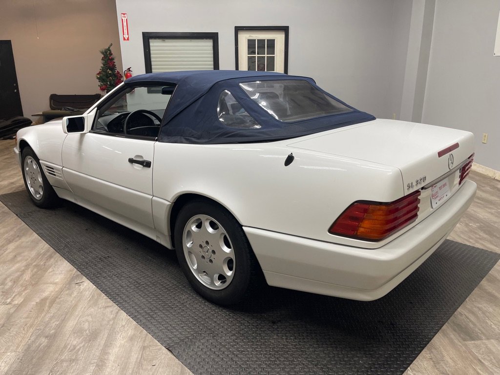 Used 1994 Mercedes-Benz SL 320 image 22