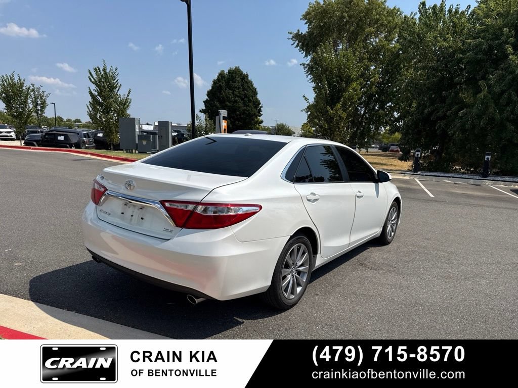 Used 2015 Toyota Camry XLE FWD image 3