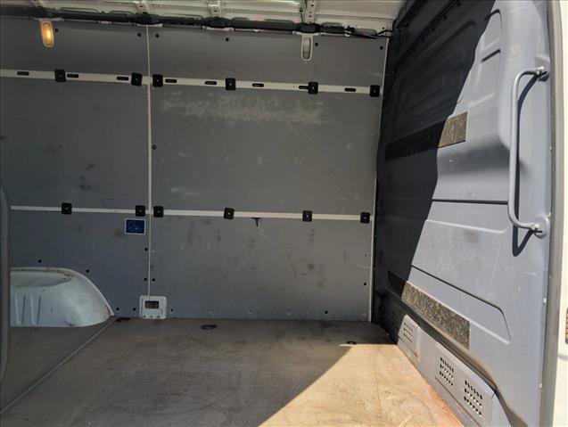 Used 2020 Mercedes-Benz Sprinter 2500 image 22