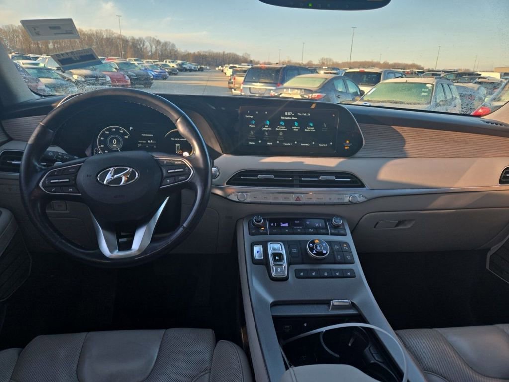 Used 2021 Hyundai Palisade Limited image 11