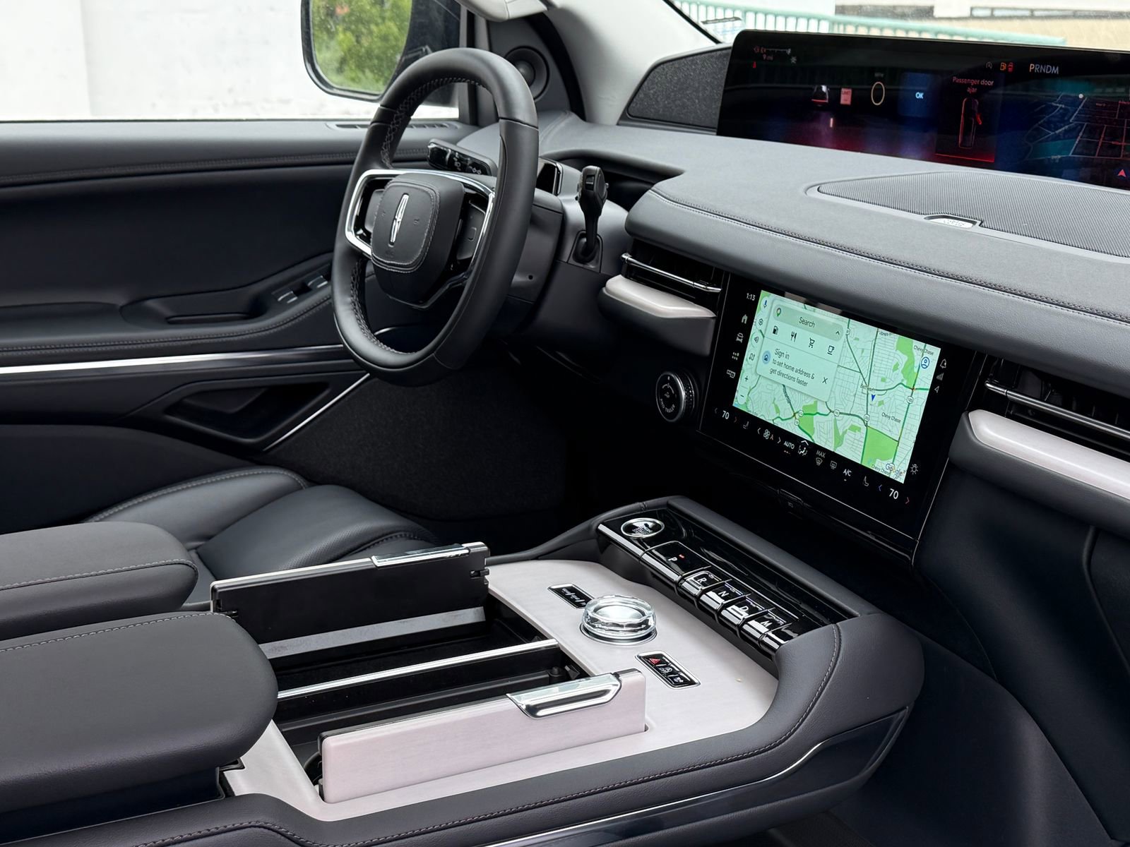 New 2026 Lincoln Navigator L Reserve AWD/4WD image 8