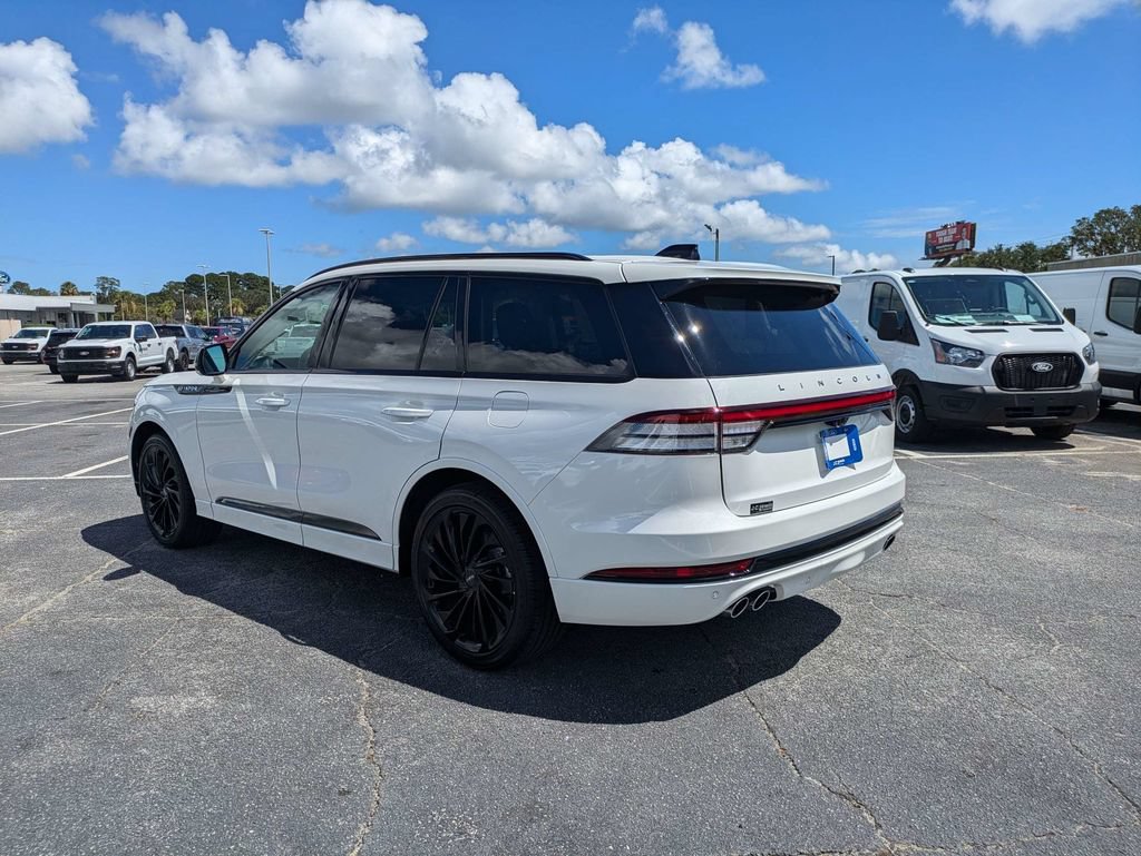 Certified 2026 Lincoln Aviator Reserve w/ Luxury Package RWD image 7