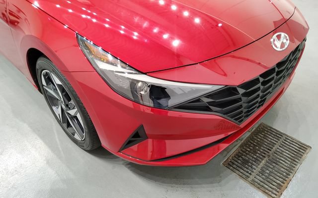 Used 2023 Hyundai Elantra SEL w/ Convenience Package FWD image 15