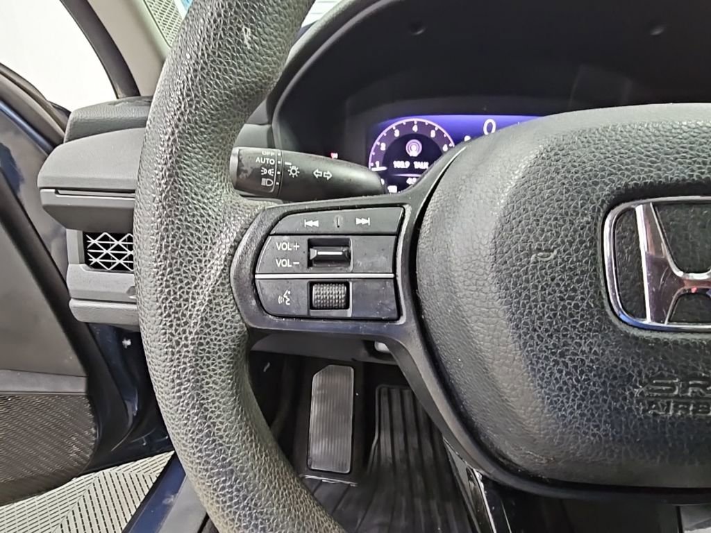Used 2023 Honda Accord EX image 22