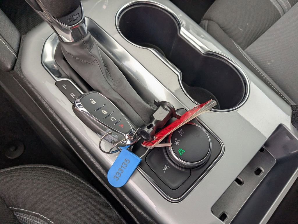 Used 2025 Chevrolet Blazer LT image 28