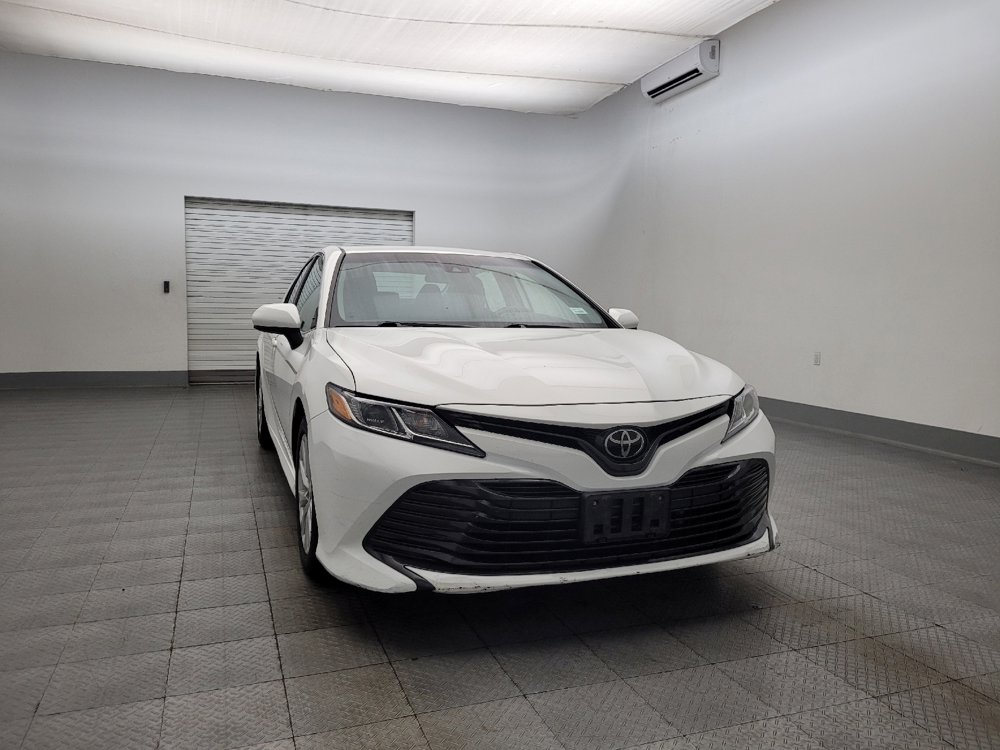 Used 2019 Toyota Camry LE image 14
