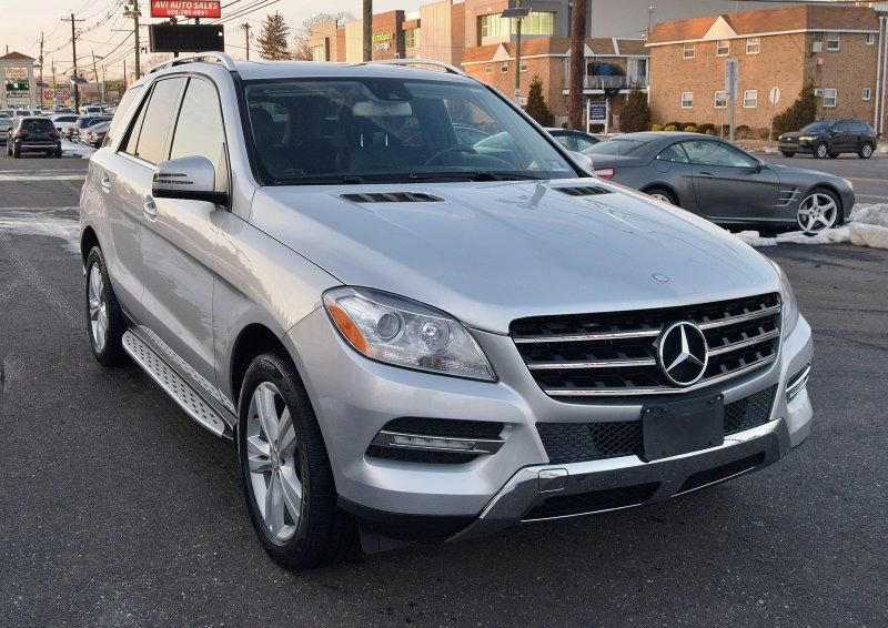 Used 2015 Mercedes-Benz ML 350 4MATIC image 9