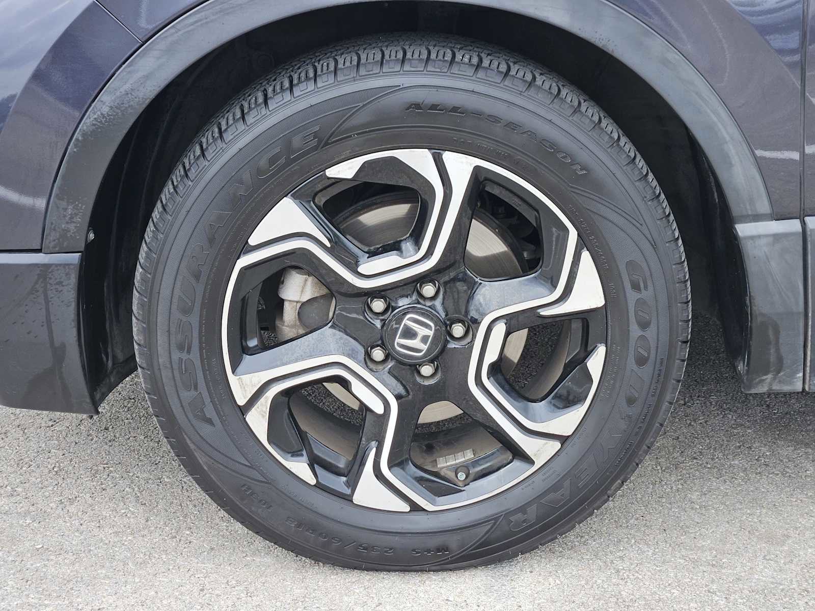 Used 2019 Honda CR-V Touring image 9