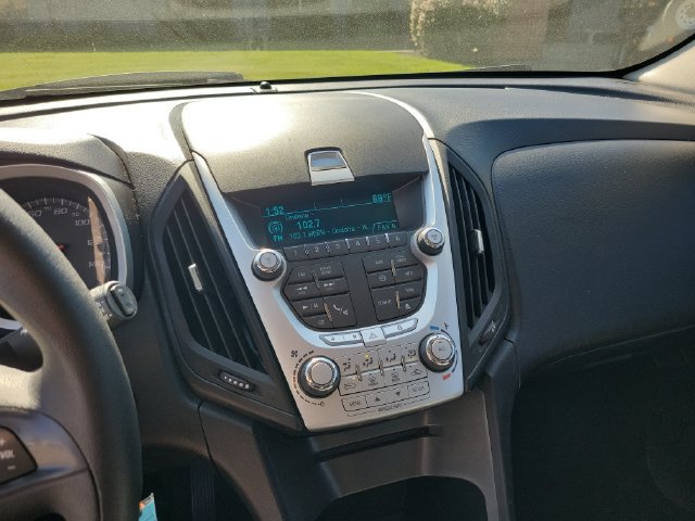 Used 2015 Chevrolet Equinox LS FWD image 14