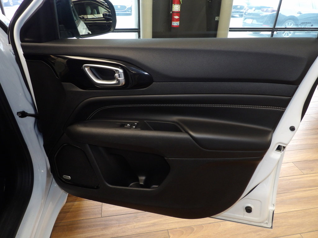 Used 2022 Jeep Compass High Altitude image 12