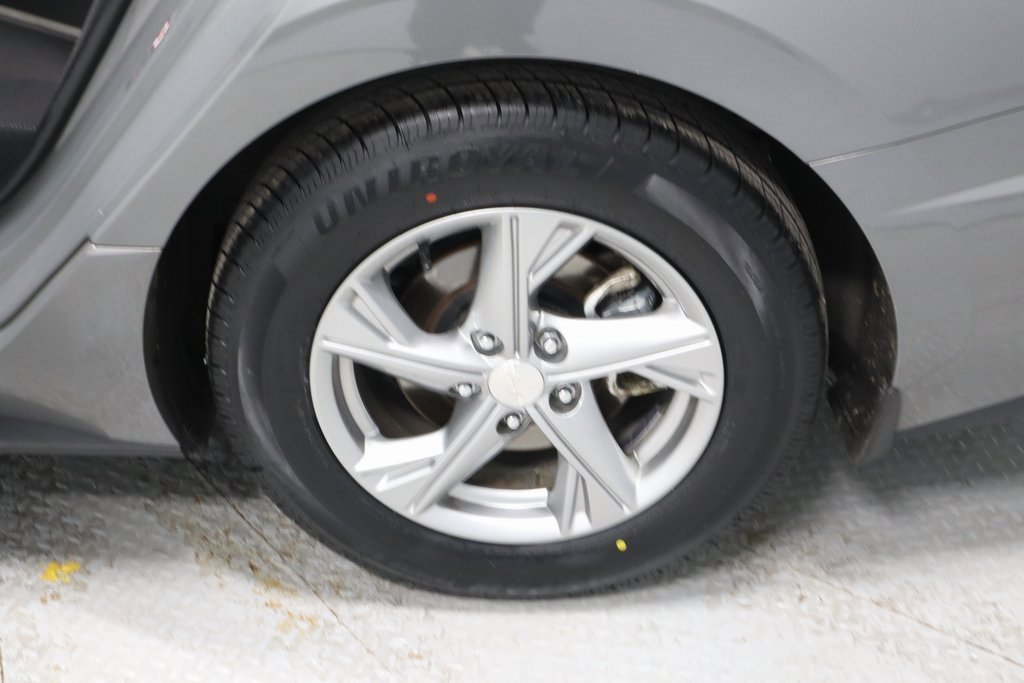 Certified 2023 Hyundai Sonata SE image 18