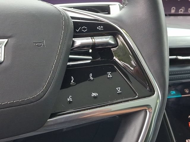 Certified 2025 Cadillac Escalade IQ Luxury 2 w/ LPO, Premium Carpet Package AWD/4WD image 22