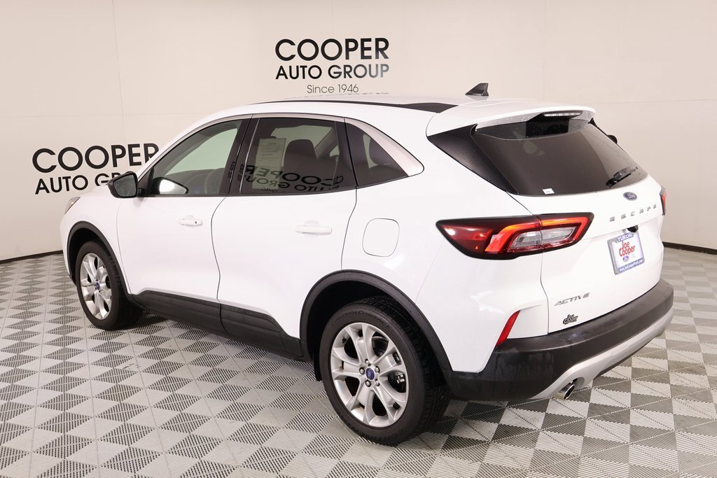 Used 2024 Ford Escape Active w/ Cold Weather Package image 22