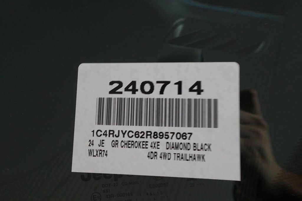 New 2024 Jeep Grand Cherokee Trailhawk image 21