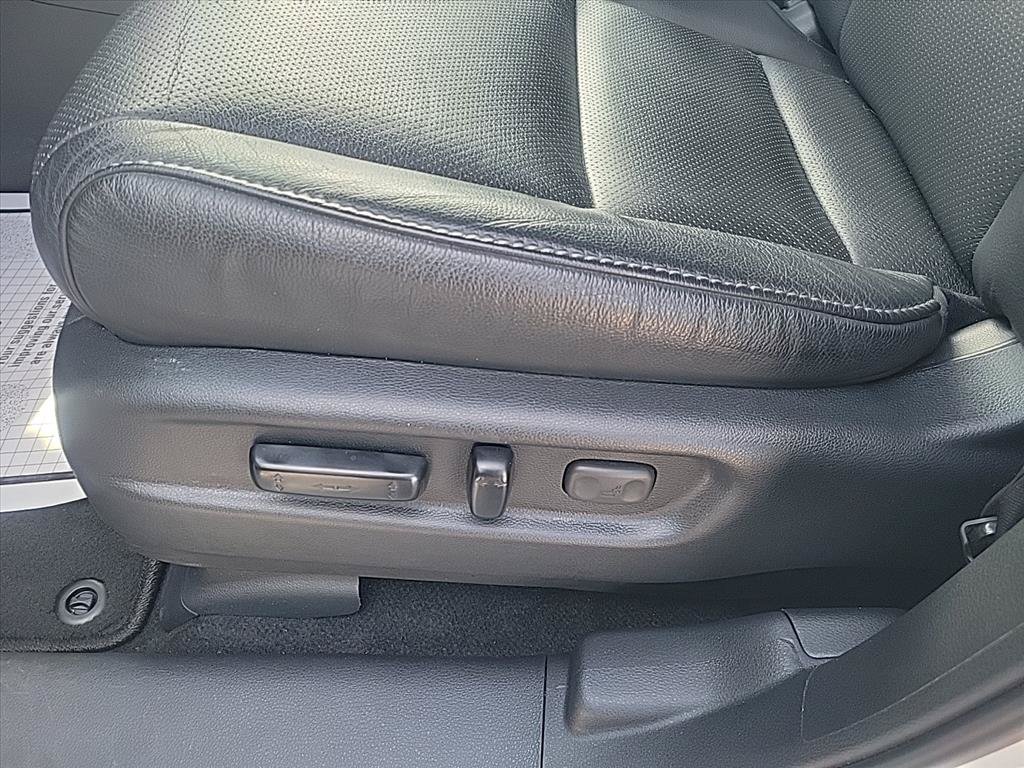 Used 2023 Honda Passport EX-L image 16