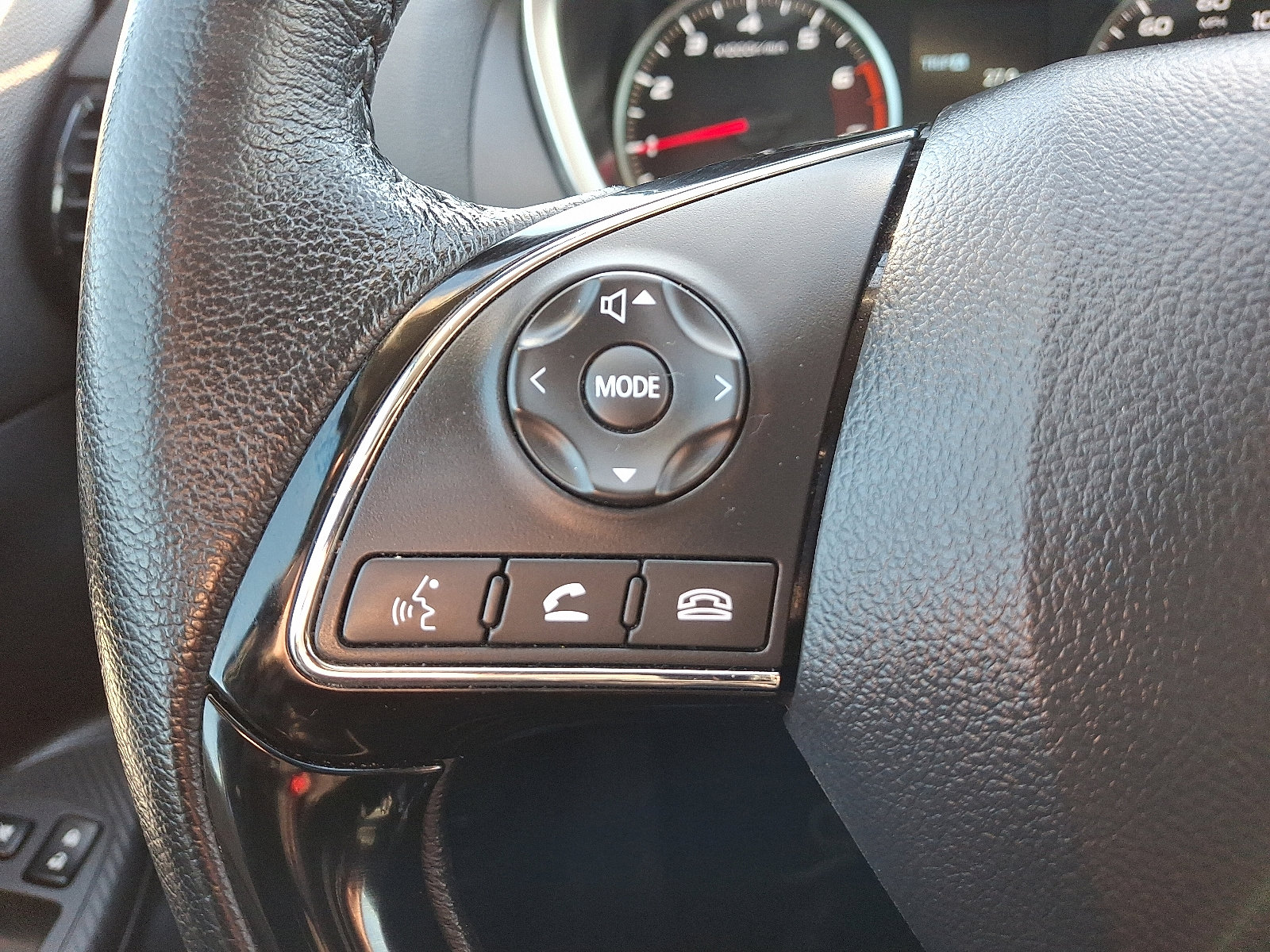 Used 2024 Mitsubishi Eclipse Cross SE image 20