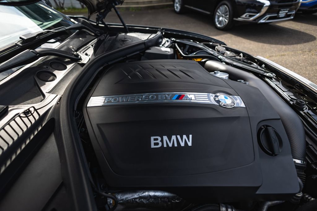 Used 2017 BMW M2 image 16