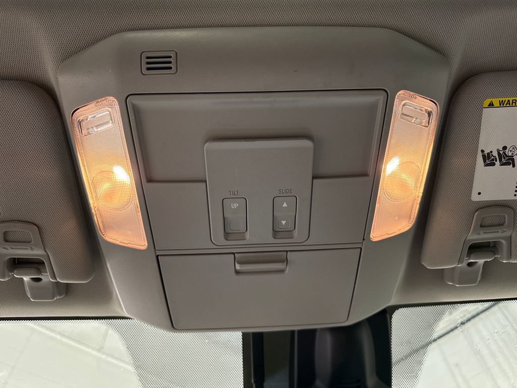 Used 2018 Toyota Tundra Limited AWD/4WD image 22
