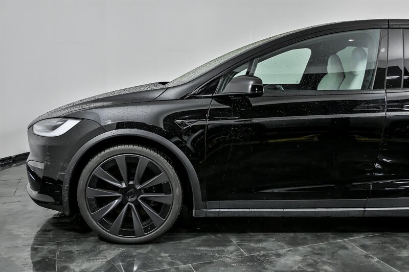 Used 2022 Tesla Model X Plaid AWD/4WD image 6