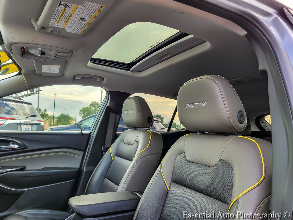 Used 2024 Chevrolet Trax ACTIV w/ Sunroof Package FWD image 11