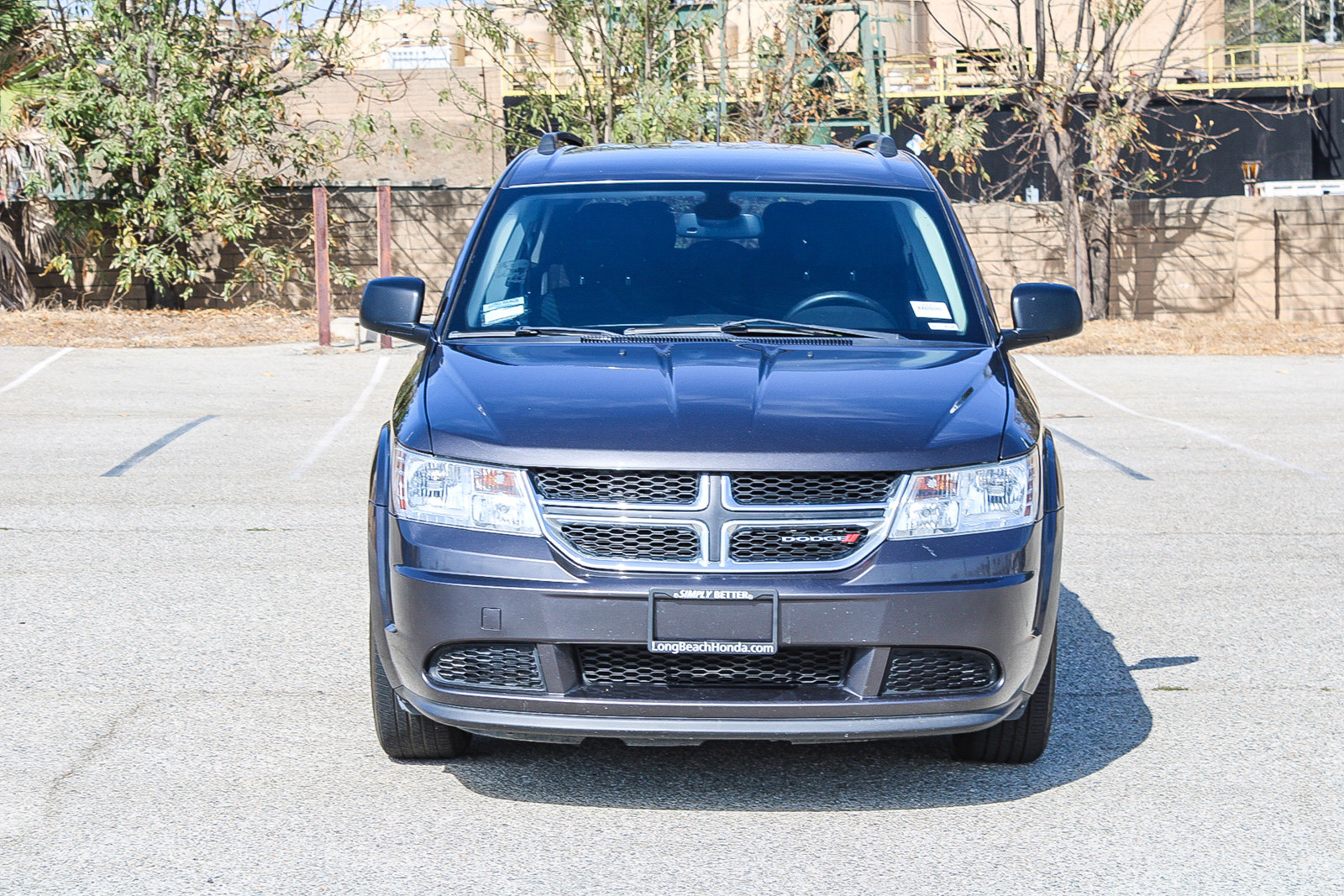 Used 2020 Dodge Journey SE FWD image 2