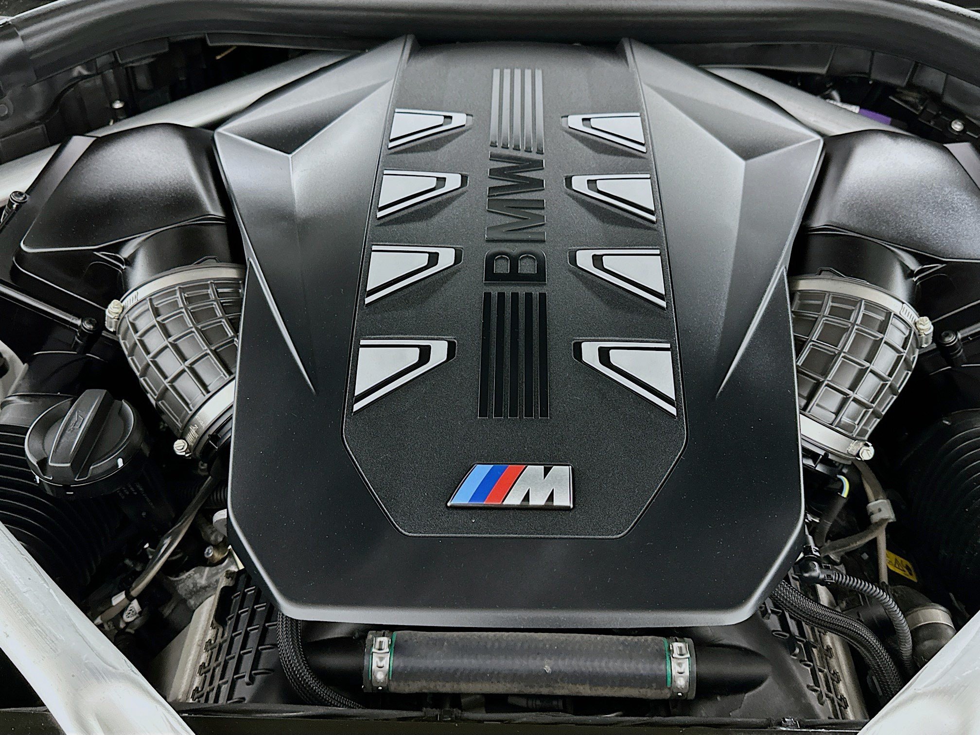 Used 2025 BMW X5 M60i AWD/4WD image 32