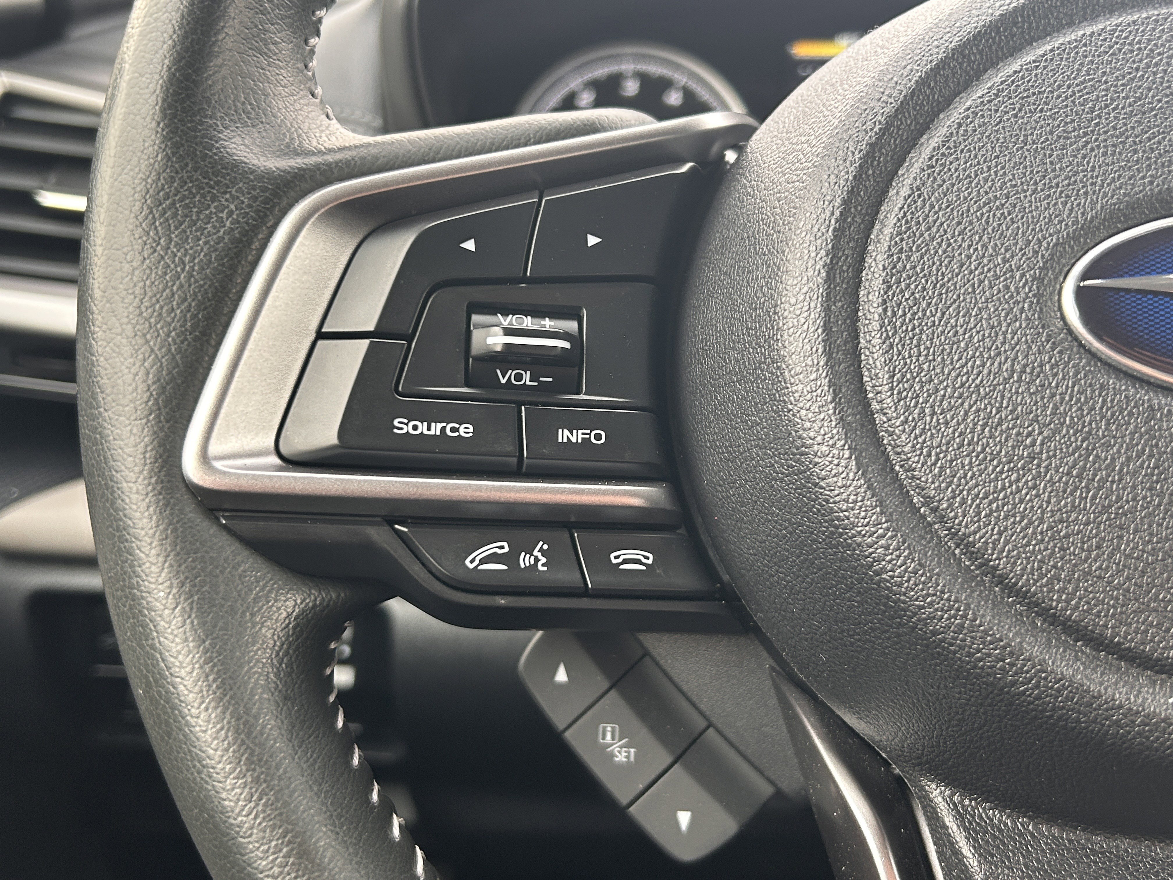 Certified 2023 Subaru Forester Limited image 22