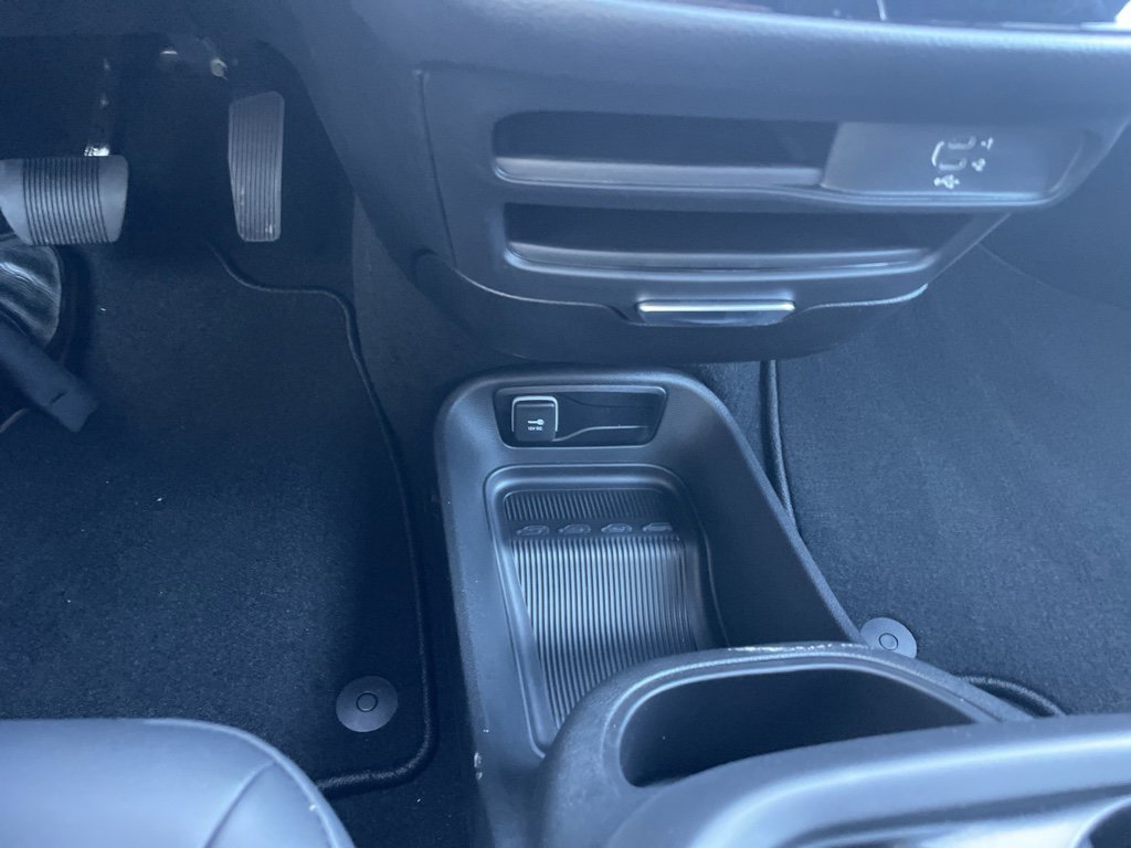 New 2026 Chrysler Voyager LX FWD image 12