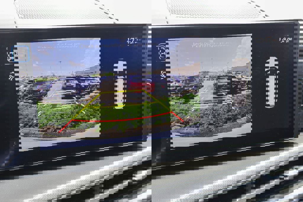 New 2026 Hyundai Santa Fe SE image 4