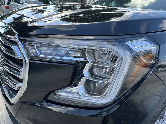 Used 2022 GMC Terrain SLT w/ Tech Package image 39