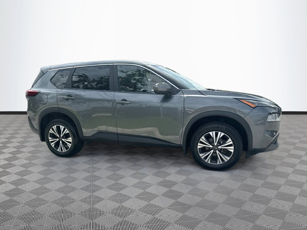 Used 2023 Nissan Rogue SV AWD/4WD image 5
