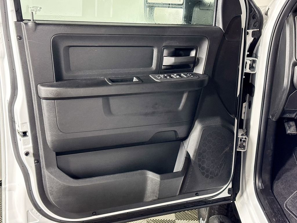 New 2026 RAM 3500 Tradesman image 10